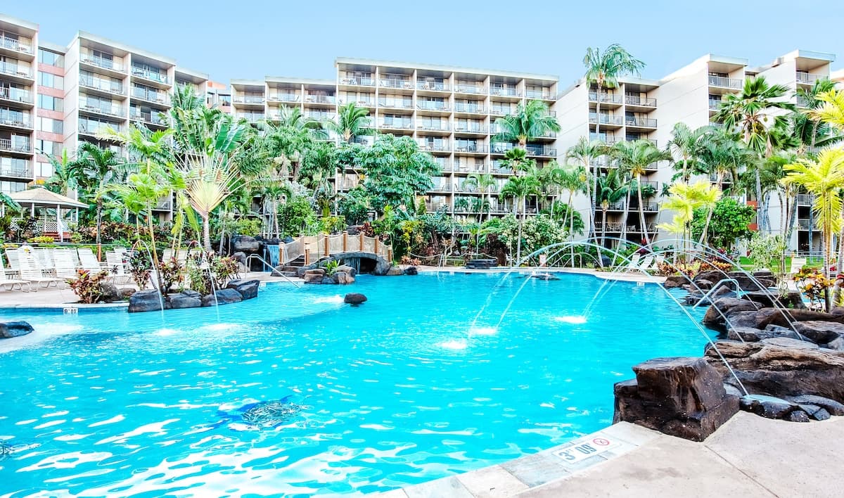 Condo in Kaanapali · ★4.58 · 2 bedrooms · 4 beds · 2 shared baths - Photo 1