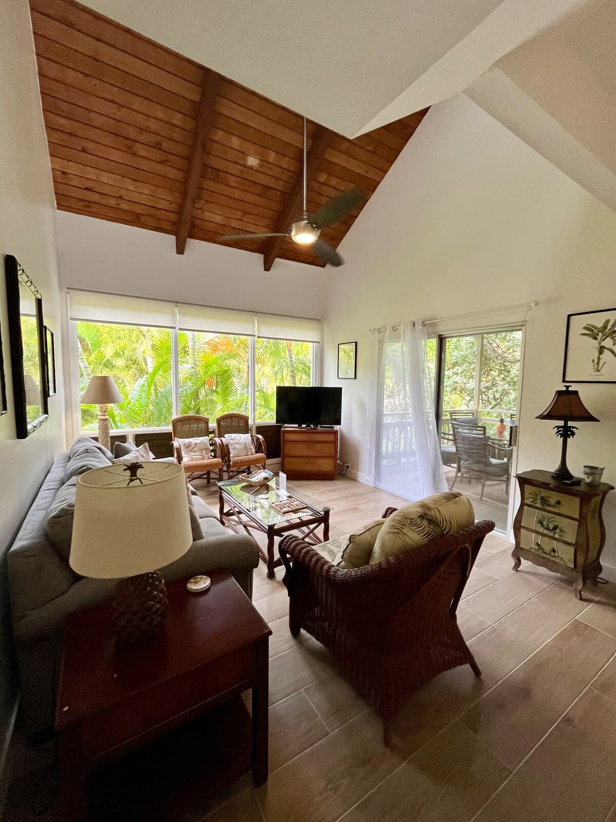 Condo in Koloa · ★4.91 · 2 bedrooms · 2 beds · 2 private baths - Photo 4