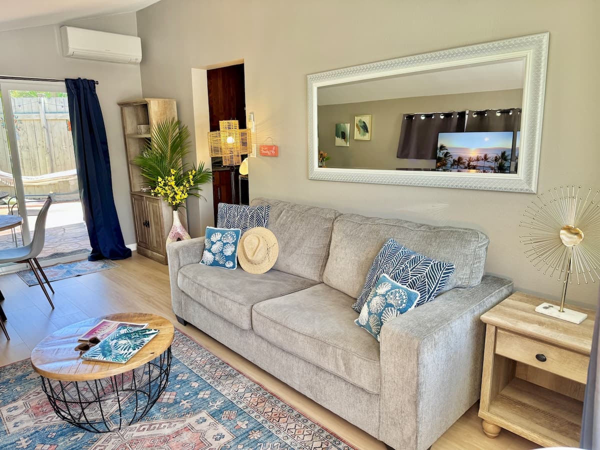Guesthouse in Kihei · ★4.86 · 1 bedroom · 1 bed · 1 private bath - Photo 1