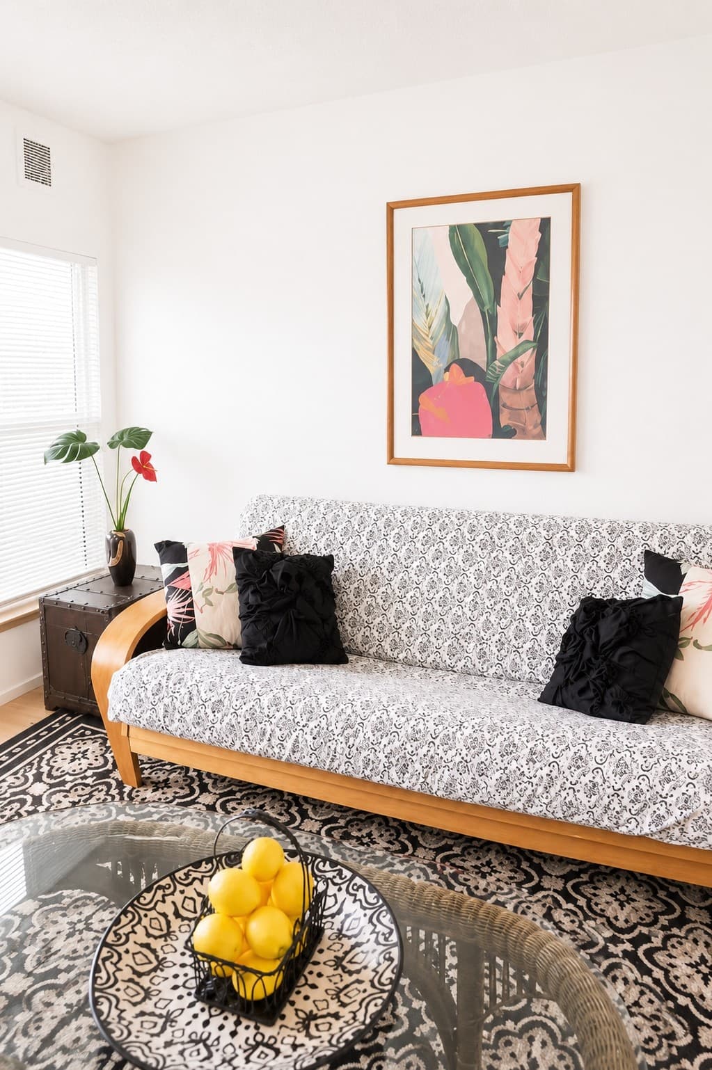 Condo in Kailua · ★4.83 · 1 bedroom · 2 beds · 1 private bath - Photo 5