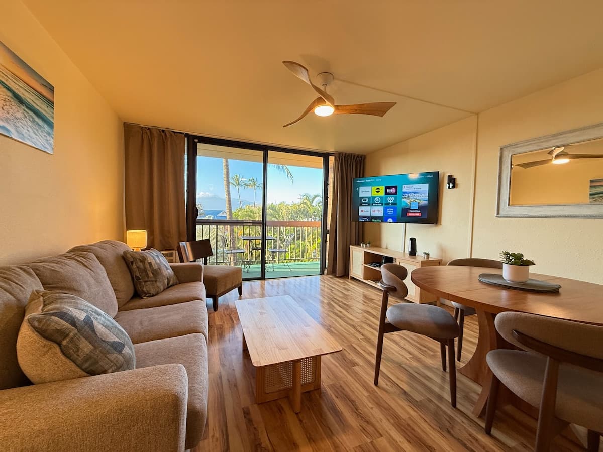 Condo in Kihei · ★4.94 · 1 bedroom · 1 bed · 1 private bath - Photo 1