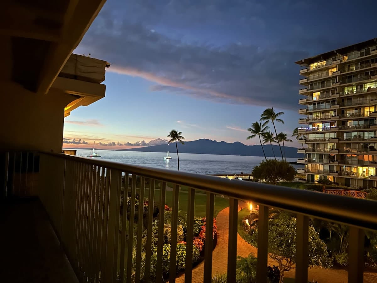 Condo in Lahaina · ★4.77 · 1 bedroom · 1 bed · 2 baths - Photo 1