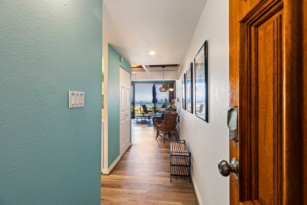 Condo in Kihei · ★4.9 · 2 bedrooms · 3 beds · 1 private bath - Photo 5