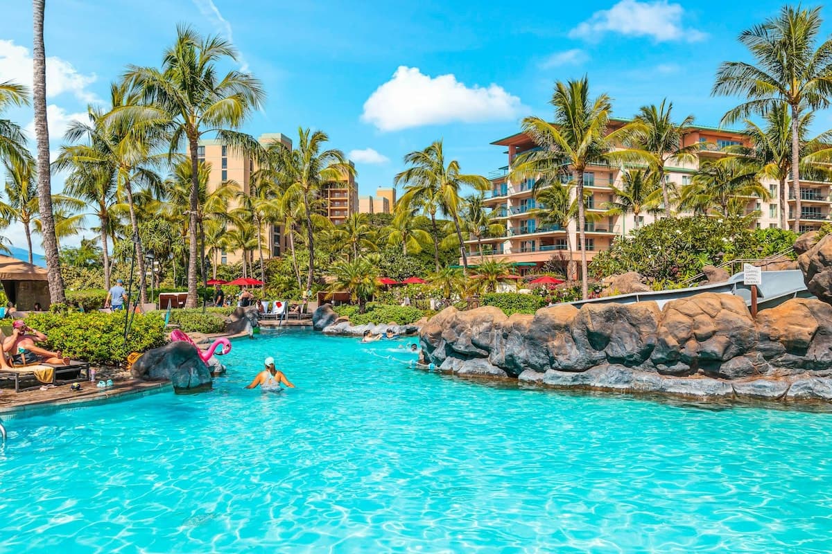 Condo in Lahaina · ★4.69 · 2 bedrooms · 3 beds · 2 shared baths - Photo 3