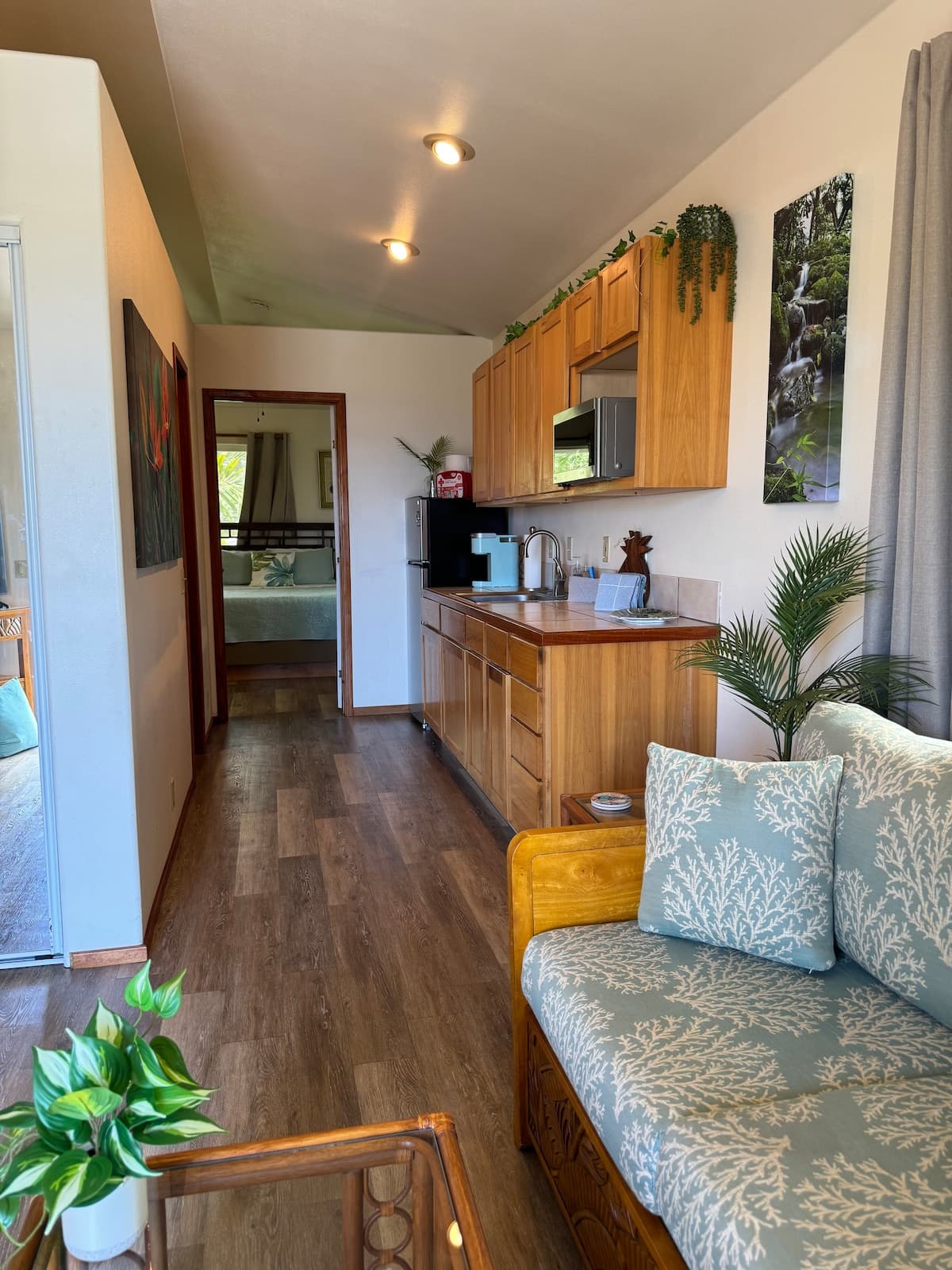 One Bedrm Apt w/view near Kona&Magic Sands Beach-H - Photo 3