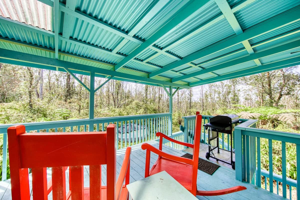 Home in Volcano · ★4.0 · 1 bedroom · 2 beds · 1.5 shared baths - Photo 5