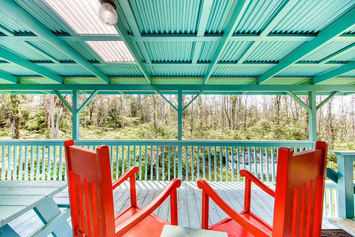 Home in Volcano · ★4.0 · 1 bedroom · 2 beds · 1.5 shared baths - Photo 1
