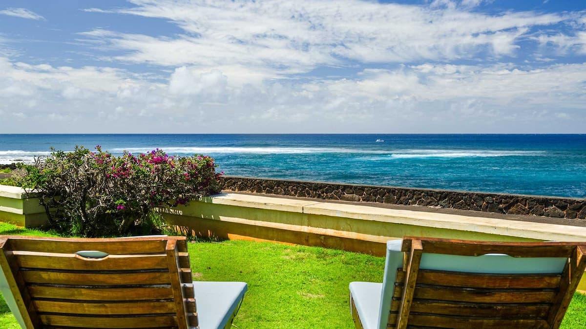 Home in Koloa · ★4.5 · 2 bedrooms · 2 beds · 2 baths - Photo 4