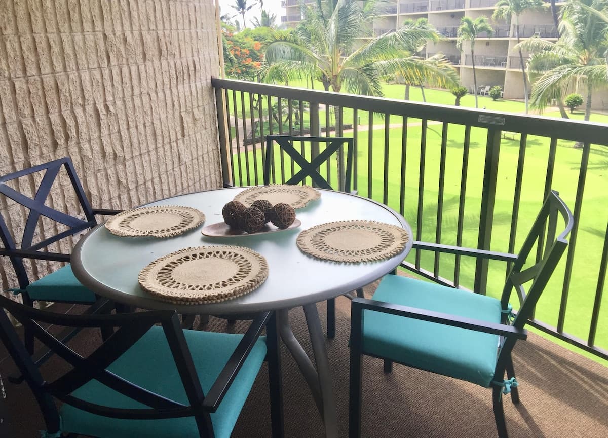 Condo in Kihei · ★4.67 · 1 bedroom · 3 beds · 2 baths - Photo 4