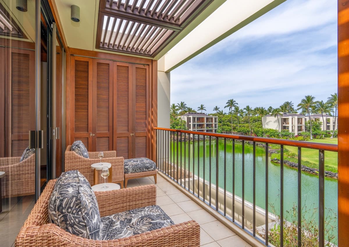 Condo in Waimea · ★4.6 · 2 bedrooms · 3 beds · 2.5 baths - Photo 5