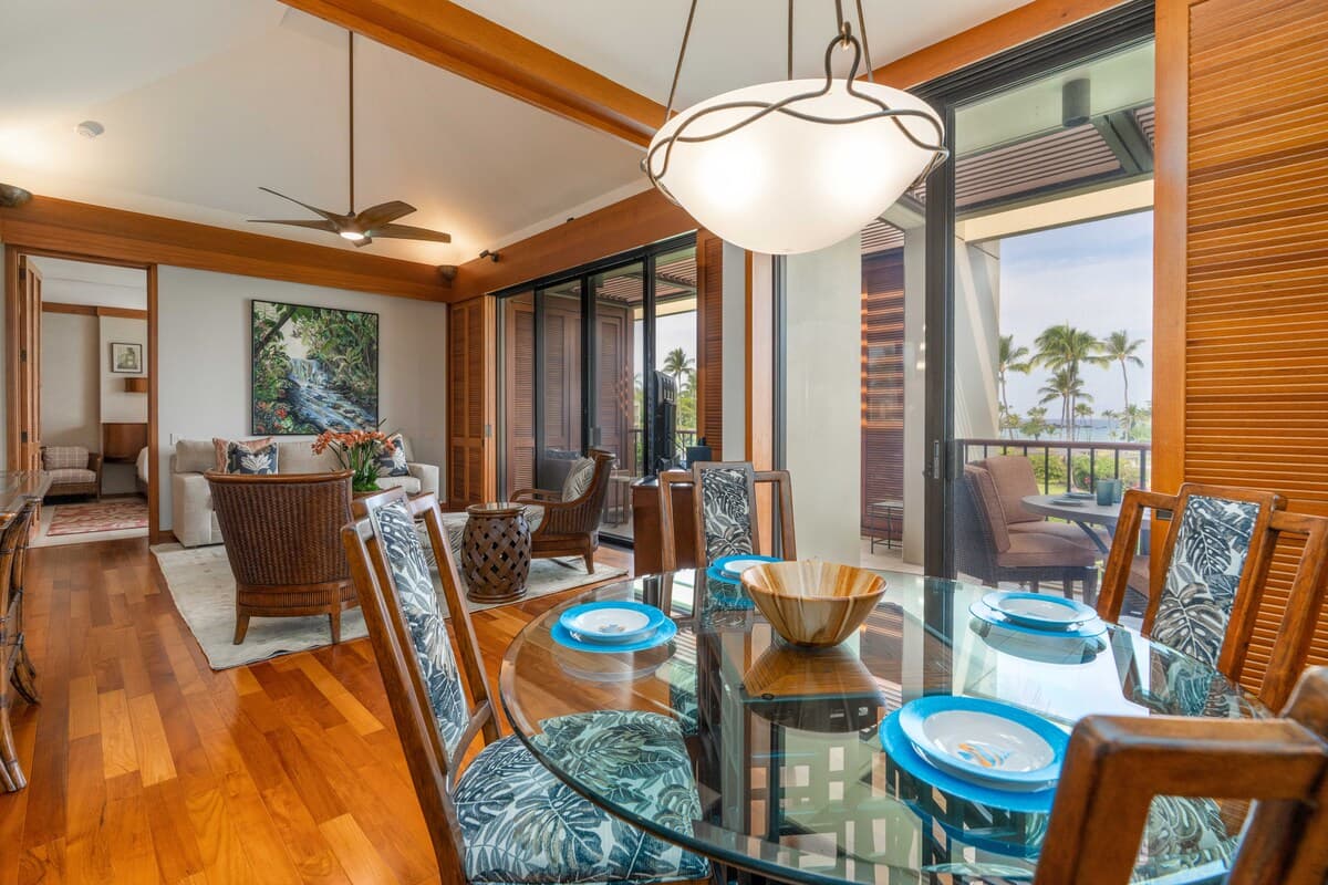 Condo in Waimea · ★4.6 · 2 bedrooms · 3 beds · 2.5 baths - Photo 4