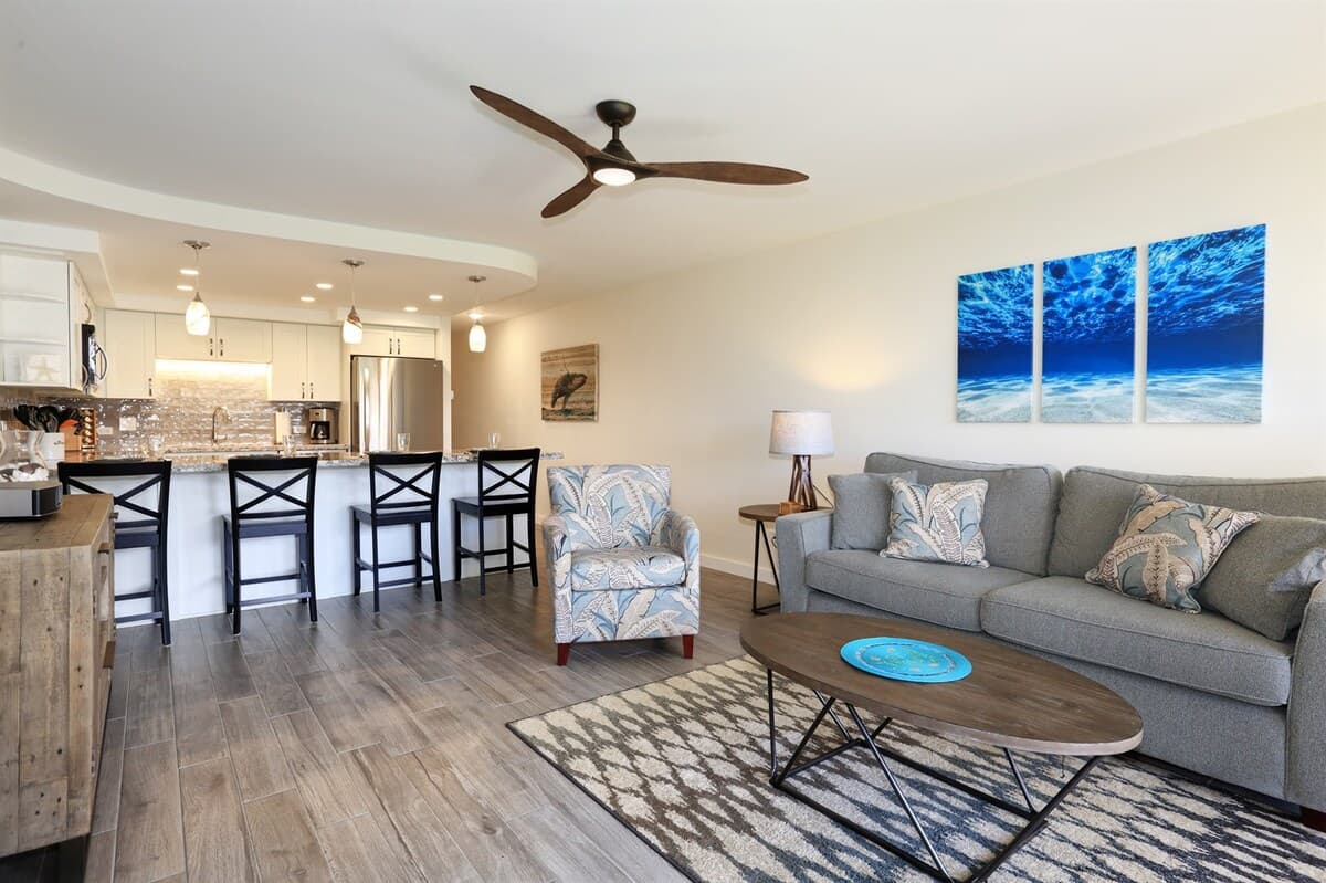 Condo in Kihei · ★5.0 · 1 bedroom · 2 beds · 2 private baths - Photo 2