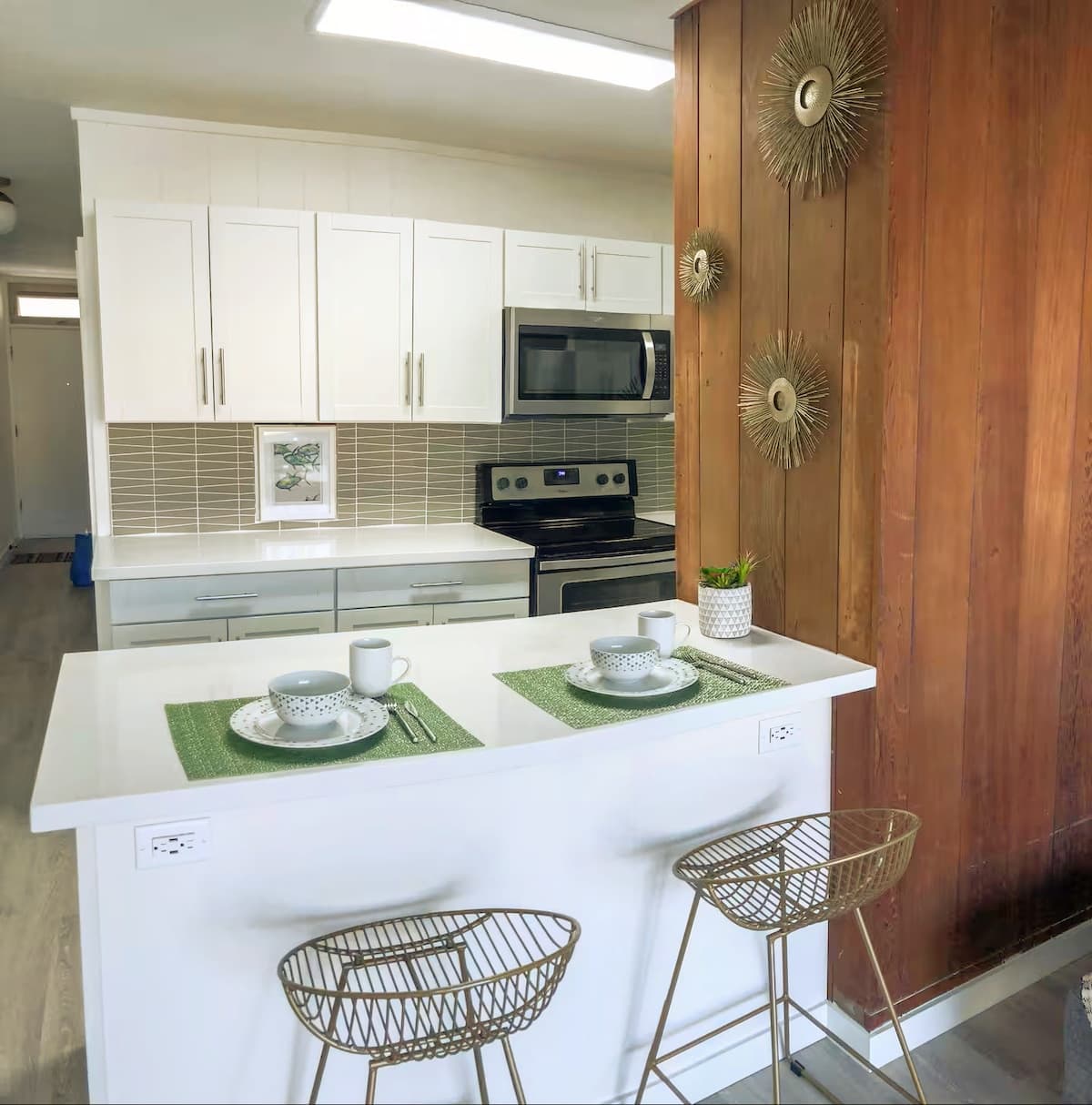 Condo in Paia · ★4.83 · 1 bedroom · 1 bed · 1 bath - Photo 2
