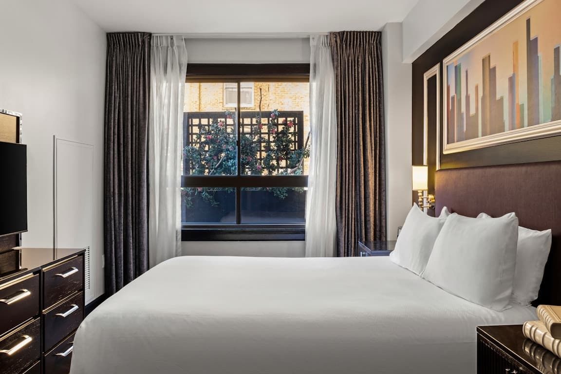 Famed San Francisco Resort by the Bay - Photo 2