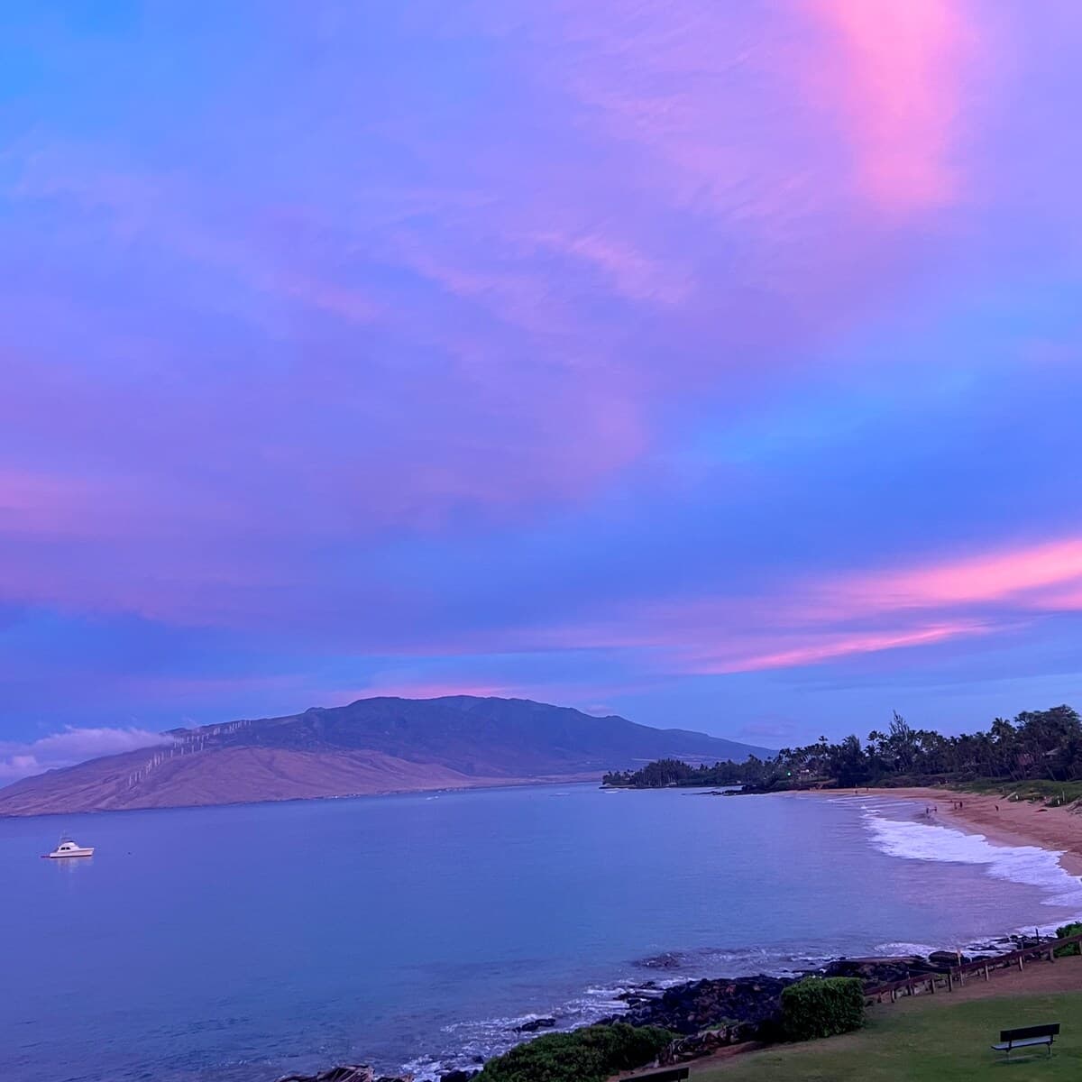 Condo in Kihei · ★4.98 · 2 bedrooms · 4 beds · 2 baths - Photo 1