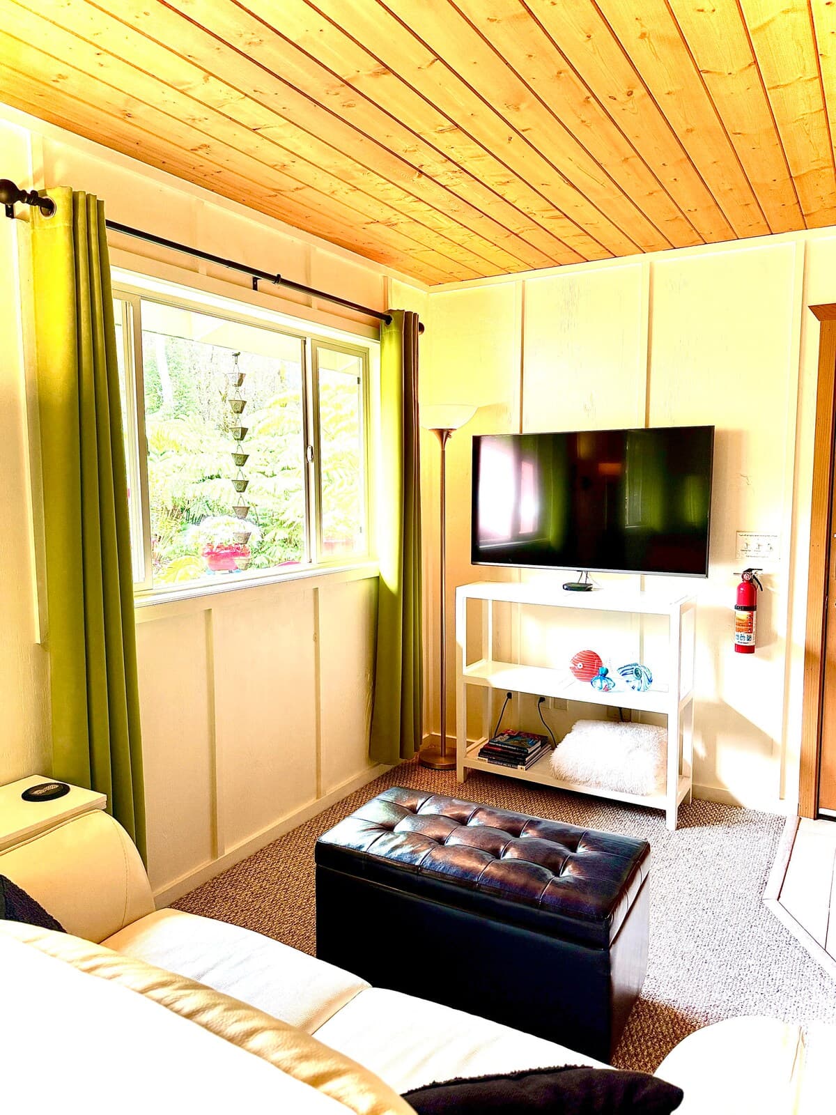 Guesthouse in Volcano · ★4.99 · 1 bedroom · 1 bed · 1 bath - Photo 2