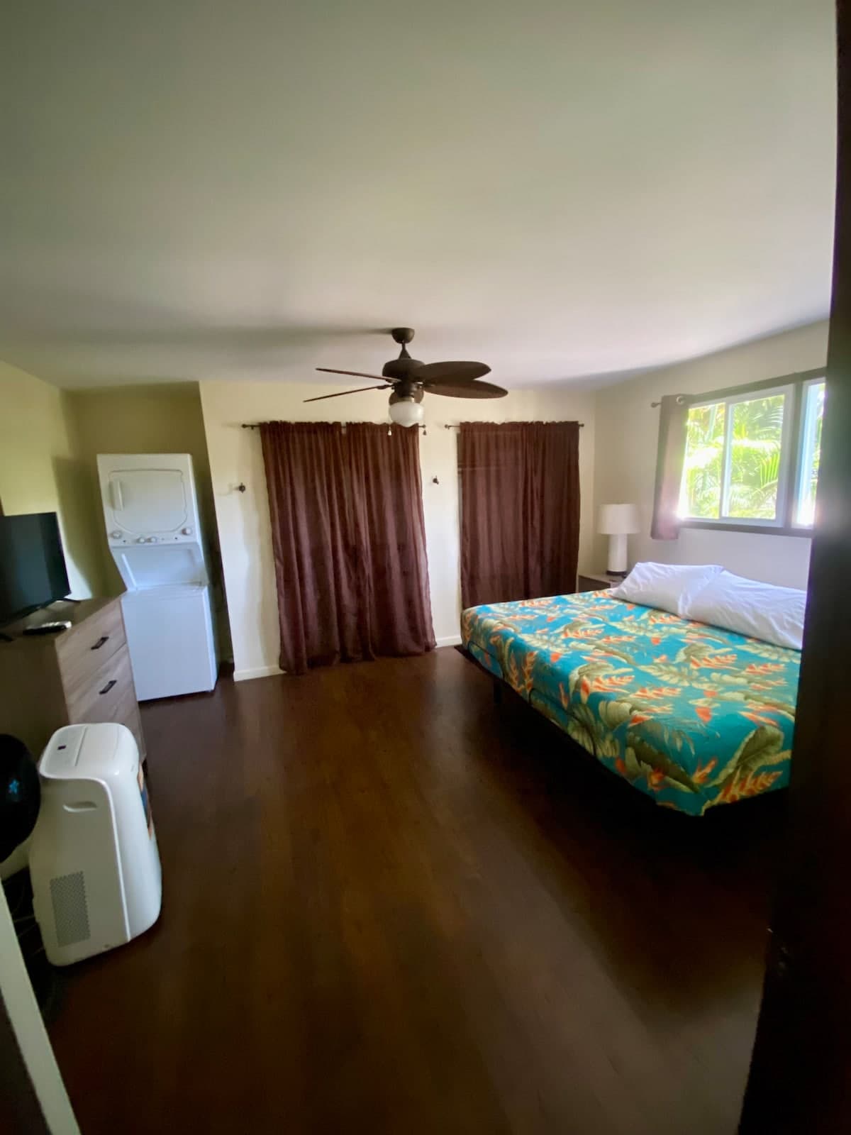 Walk to Magic Sands Beach! No cleaning fee - Photo 3