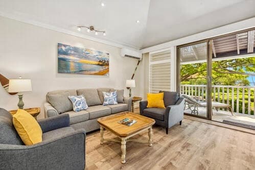 Condo in Koloa · ★4.95 · 1 bedroom · 2 beds · 1 bath - Photo 4