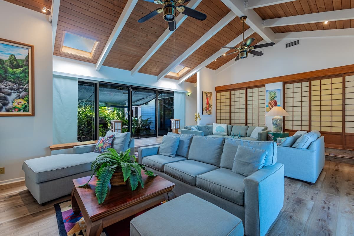 Home in Kihei · ★4.75 · 4 bedrooms · 5 beds · 2.5 baths - Photo 3