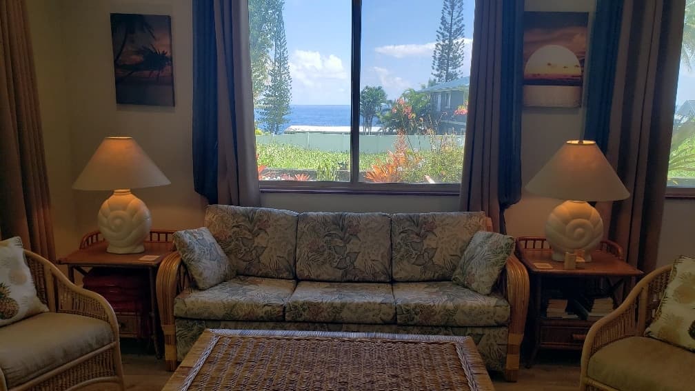 Home in Pahoa · ★4.98 · 2 bedrooms · 3 beds · 2 private baths - Photo 2