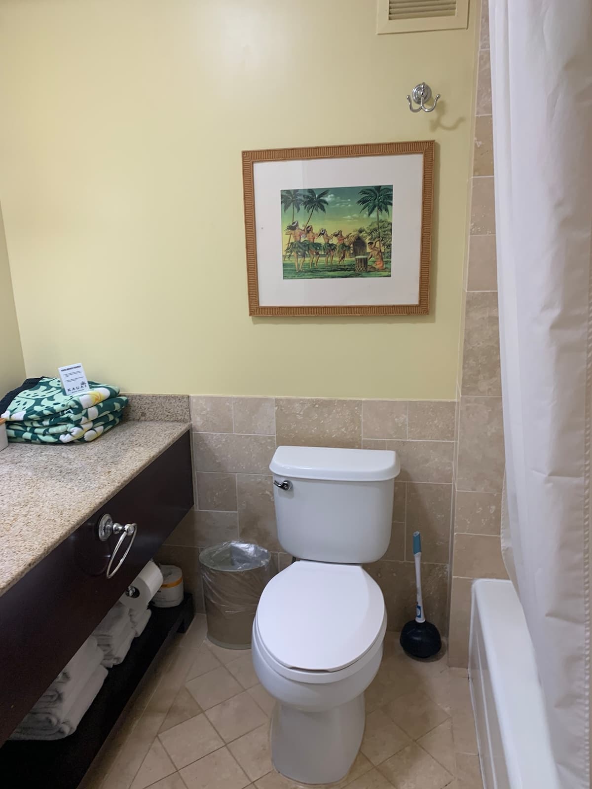 Resort in Lihue · ★4.64 · 1 bedroom · 2 beds · 1 private bath - Photo 3