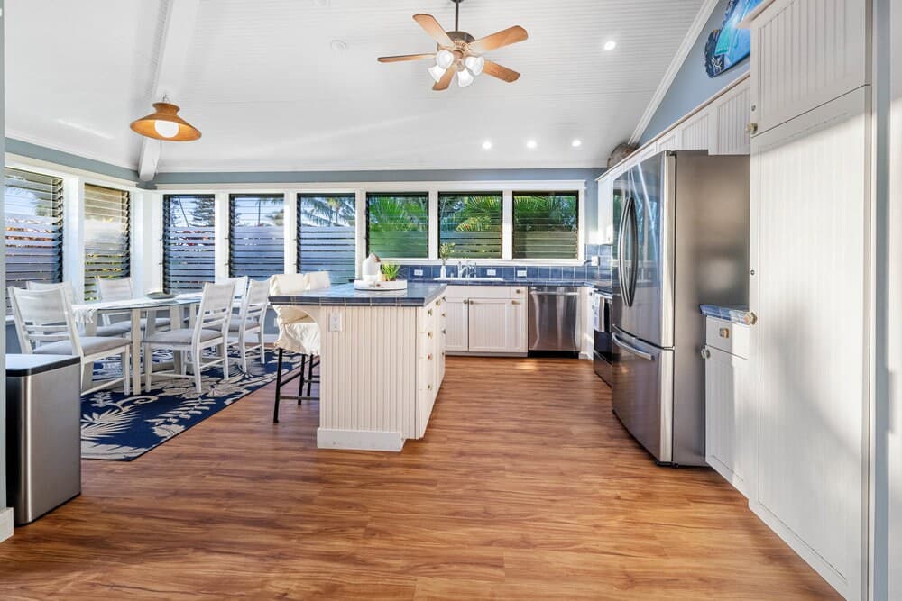 CLASSIC HAWAIIAN COTTAGE - Photo 5
