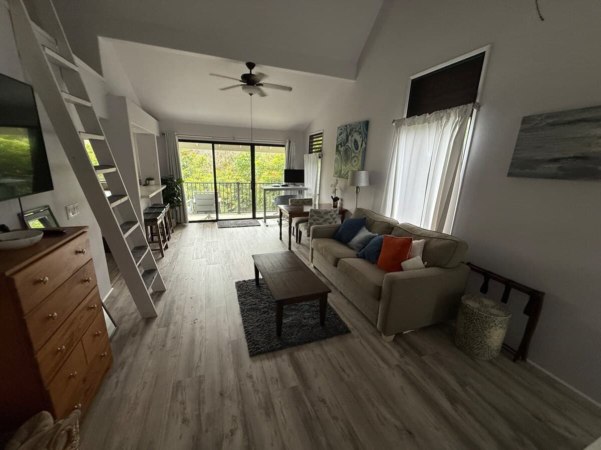 Condo in Princeville · ★4.89 · 1 bedroom · 2 beds · 1 bath - Photo 1