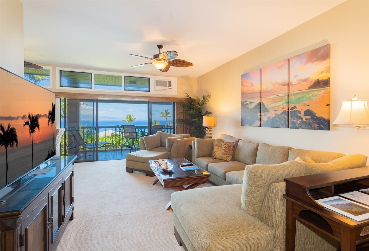 Villa in Lahaina · ★4.9 · 1 bedroom · 2 beds · 2 baths - Photo 2