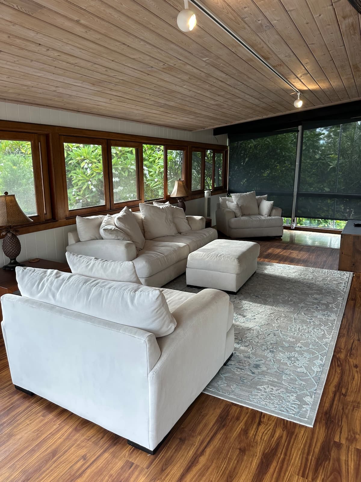 Home in Kailua-Kona · ★4.98 · 4 bedrooms · 4 beds · 3.5 baths - Photo 4