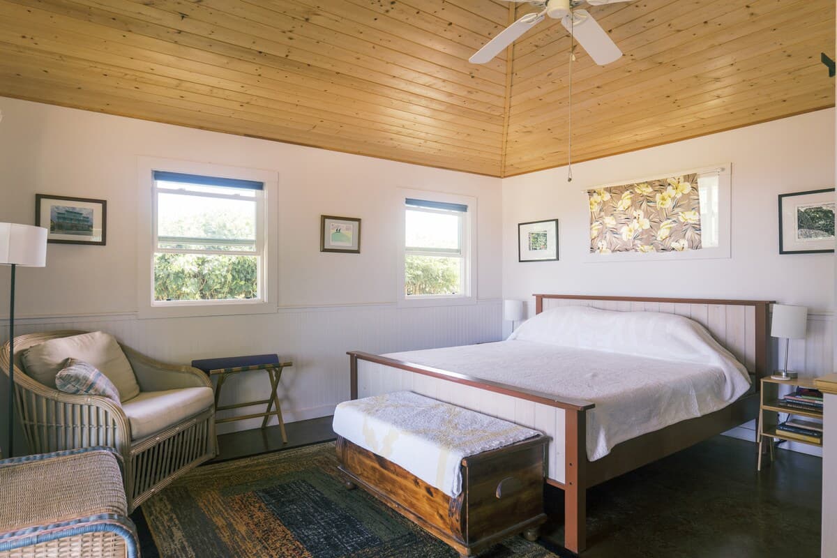 Guesthouse in Hawi · ★4.96 · Studio · 1 bed · 1 private bath - Photo 2