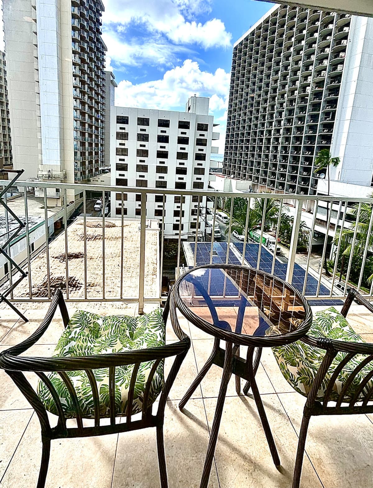 2 min to the Beach! Free Parking/AC/Washer/Dryer - Photo 5