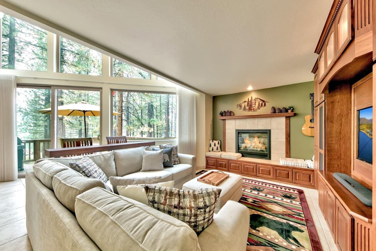 Forest Views, Chef's Kitchen, Near Trails - Photo 1