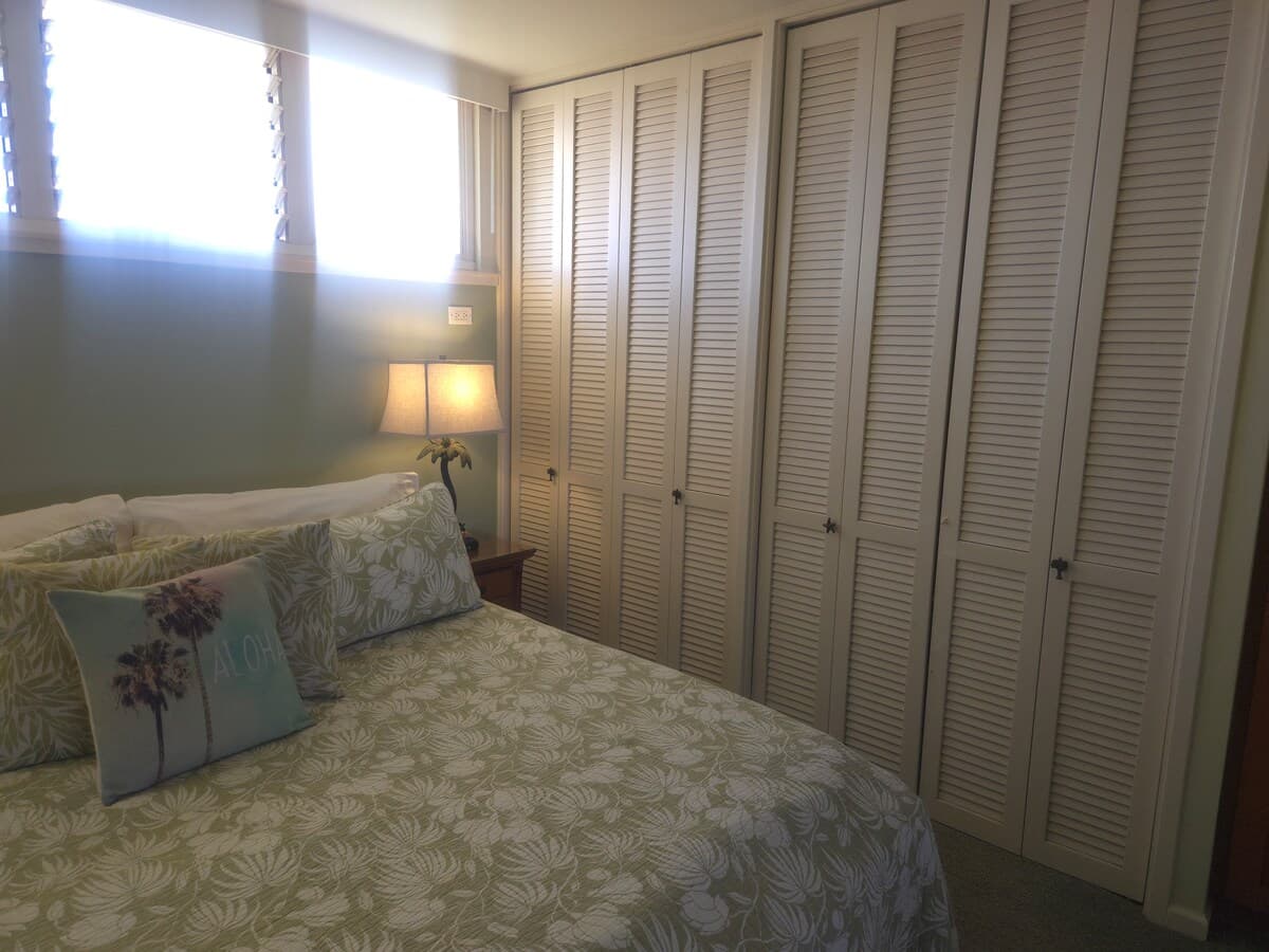 Condo in Lahaina · ★4.96 · 1 bedroom · 2 beds · 1 private bath - Photo 1