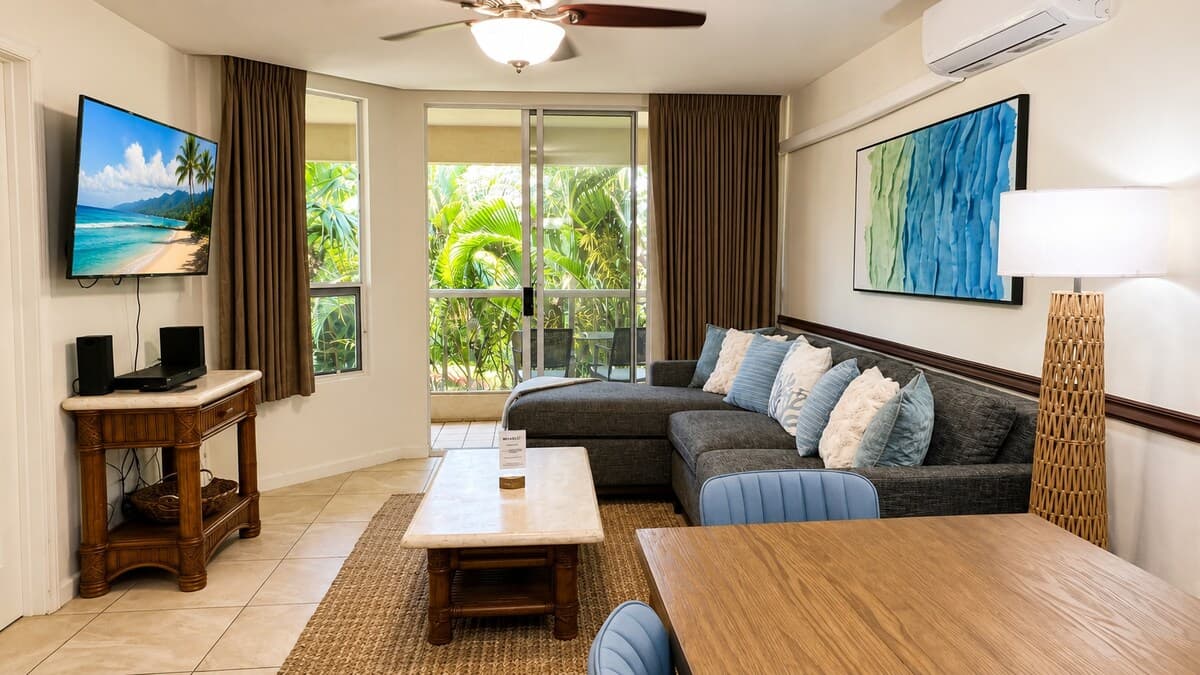 Condo in Kihei · ★4.72 · 3 bedrooms · 5 beds · 3 baths - Photo 4