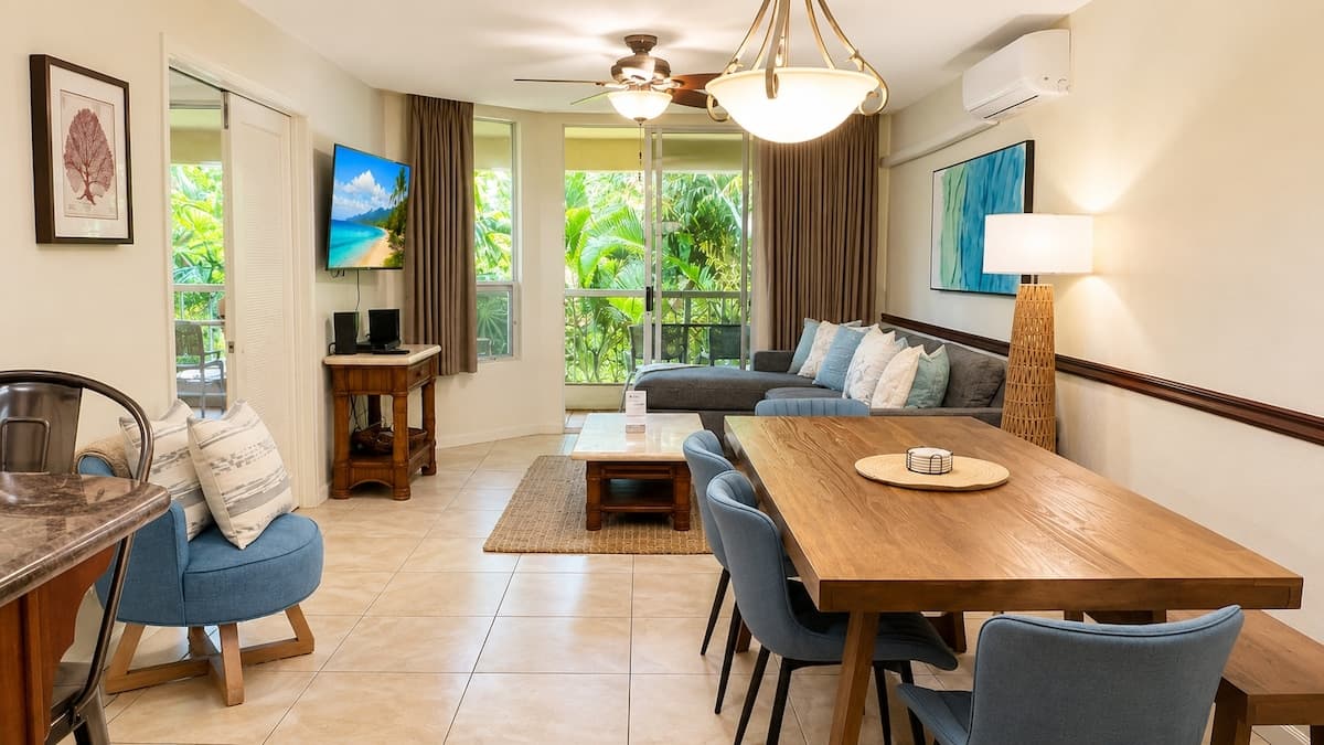 Condo in Kihei · ★4.72 · 3 bedrooms · 5 beds · 3 baths - Photo 2
