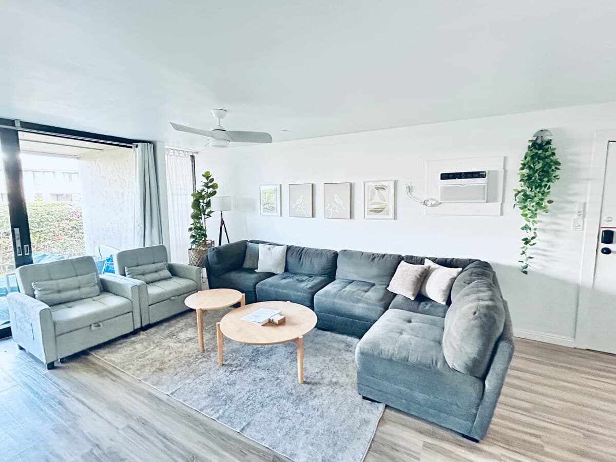 Condo in Kihei · ★4.85 · 2 bedrooms · 4 beds · 1 private bath - Photo 3