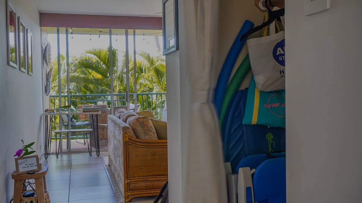 Location! Tropical King Suite: Steps to Beach - Photo 2