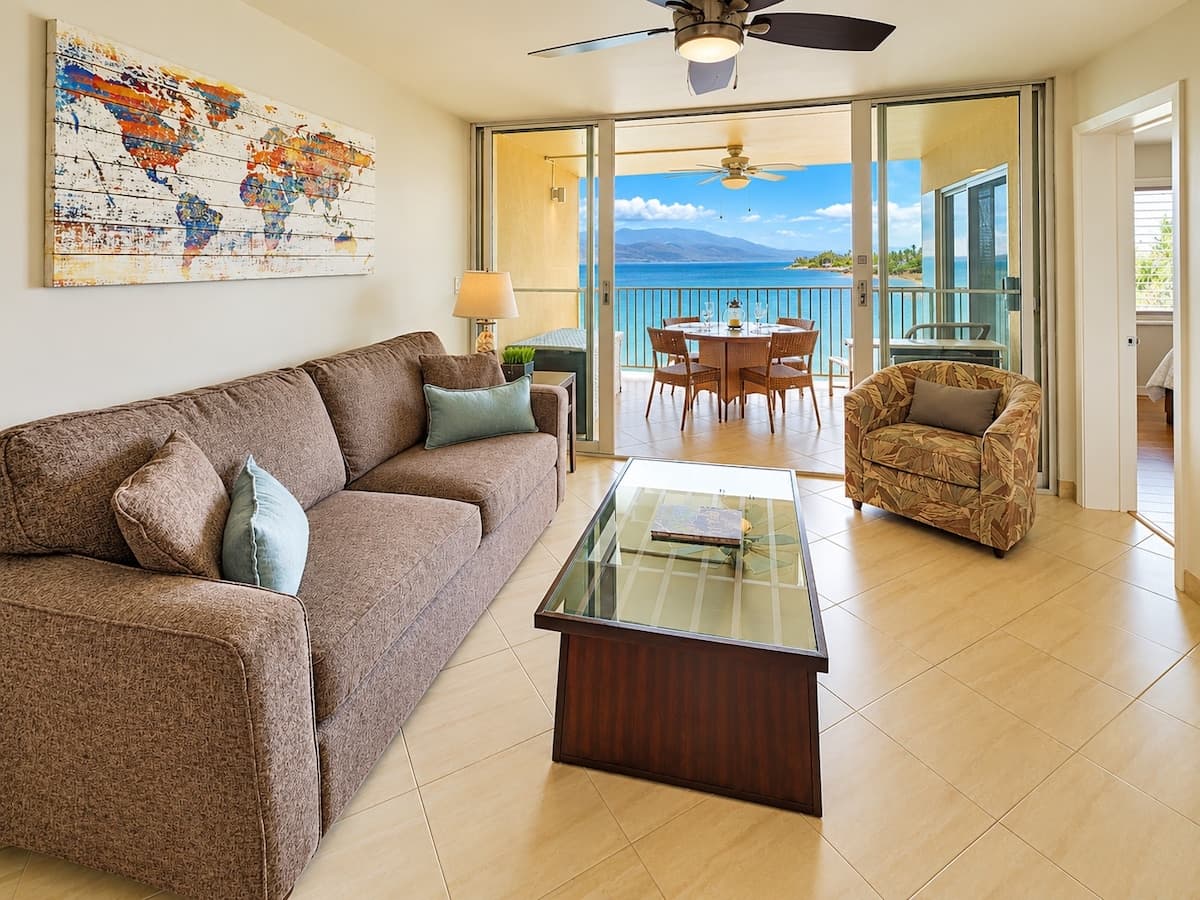 Condo in Kihei · ★4.94 · 2 bedrooms · 3 beds · 2 baths - Photo 4