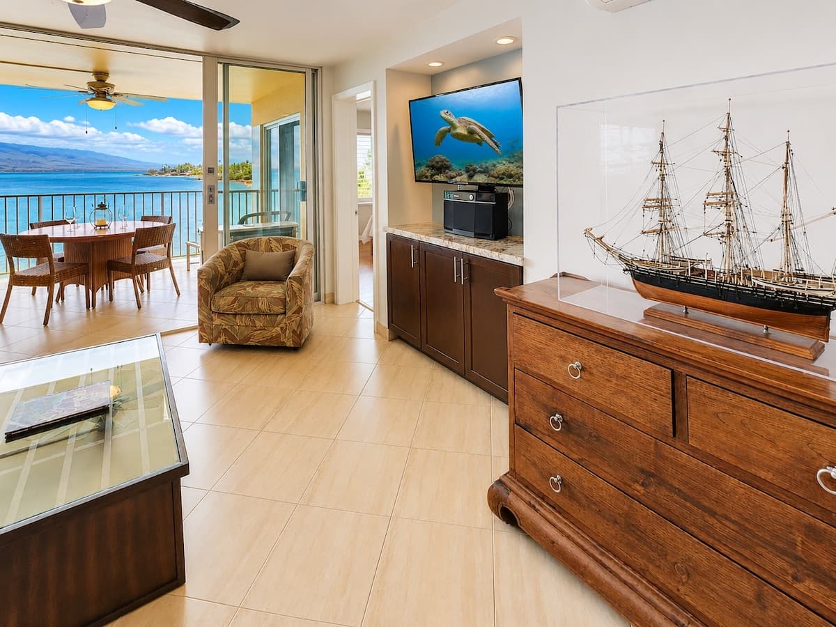 Condo in Kihei · ★4.94 · 2 bedrooms · 3 beds · 2 baths - Photo 3