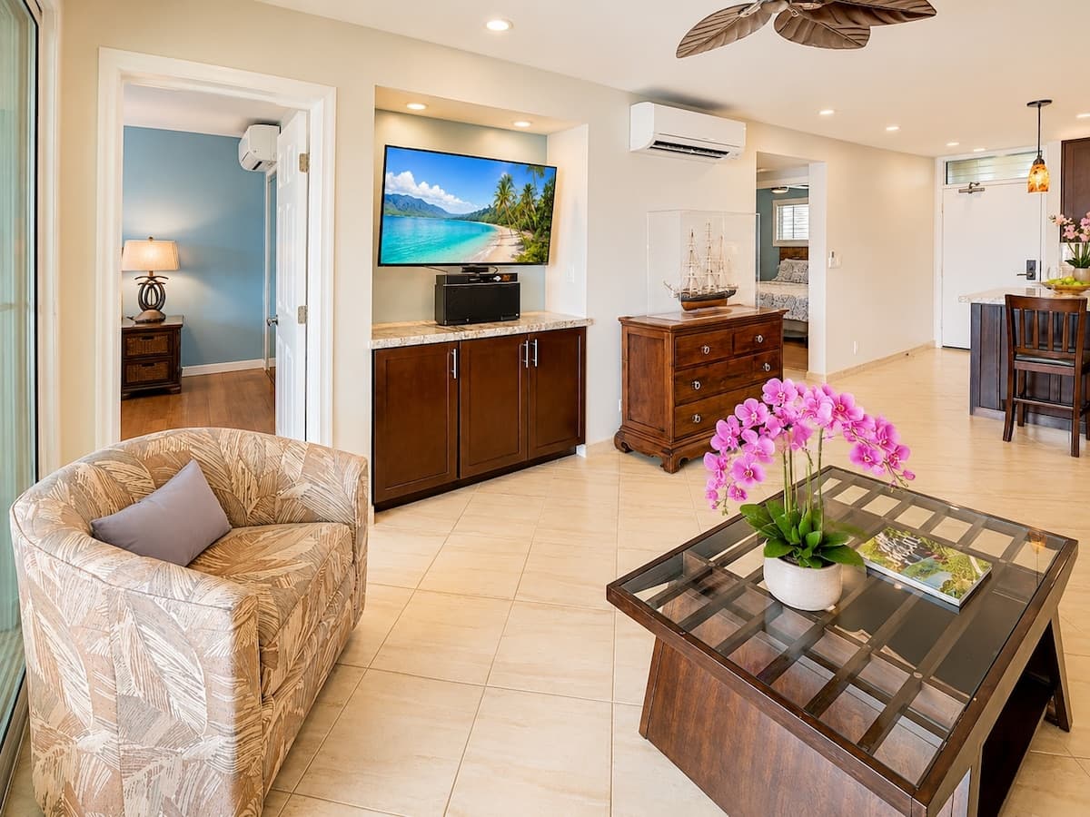 Condo in Kihei · ★4.94 · 2 bedrooms · 3 beds · 2 baths - Photo 5
