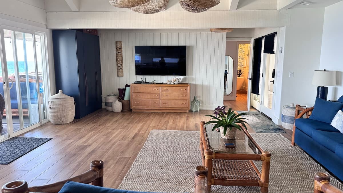 Home in Kailua-Kona · ★4.93 · 3 bedrooms · 6 beds · 3 baths - Photo 3