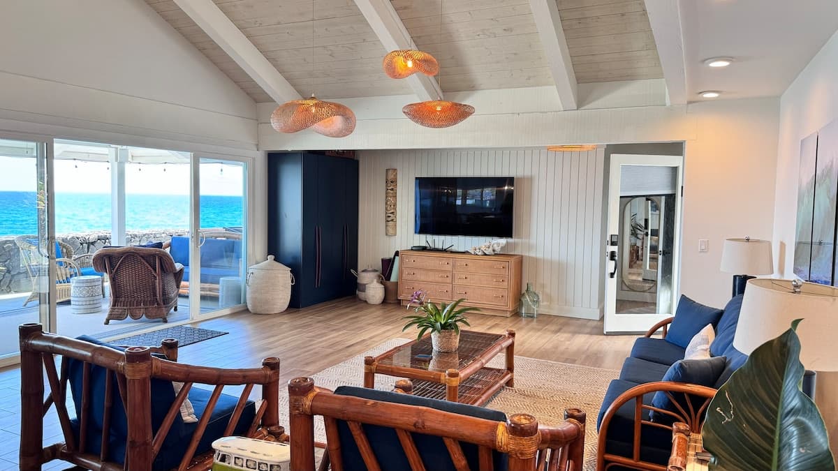 Home in Kailua-Kona · ★4.93 · 3 bedrooms · 6 beds · 3 baths - Photo 2