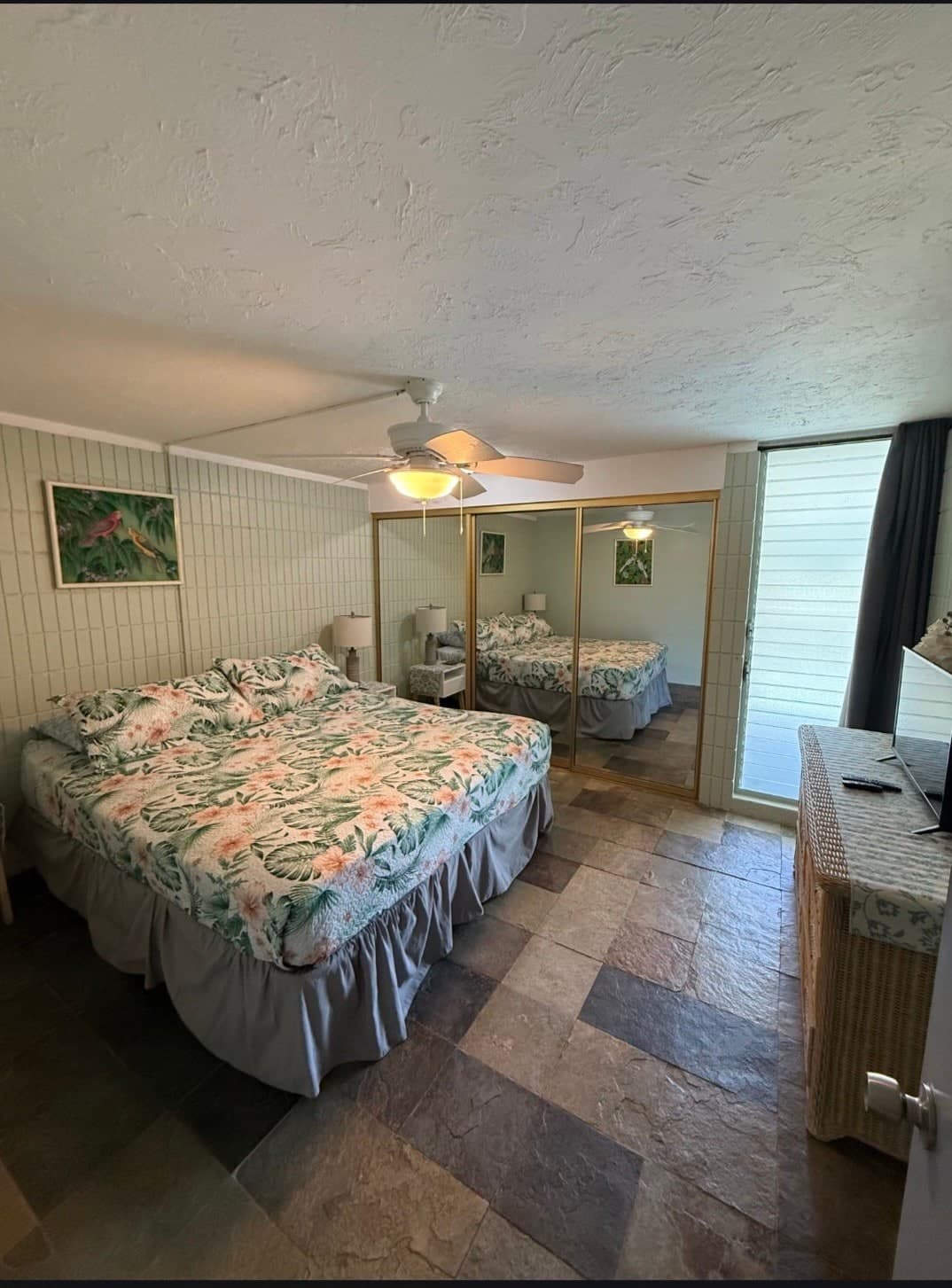 Condo in Hauula · ★4.76 · 3 bedrooms · 4 beds · 2 private baths - Photo 2