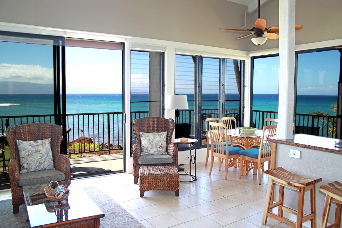 Condo in Lahaina · ★4.91 · 3 bedrooms · 5 beds · 3 private baths - Photo 1