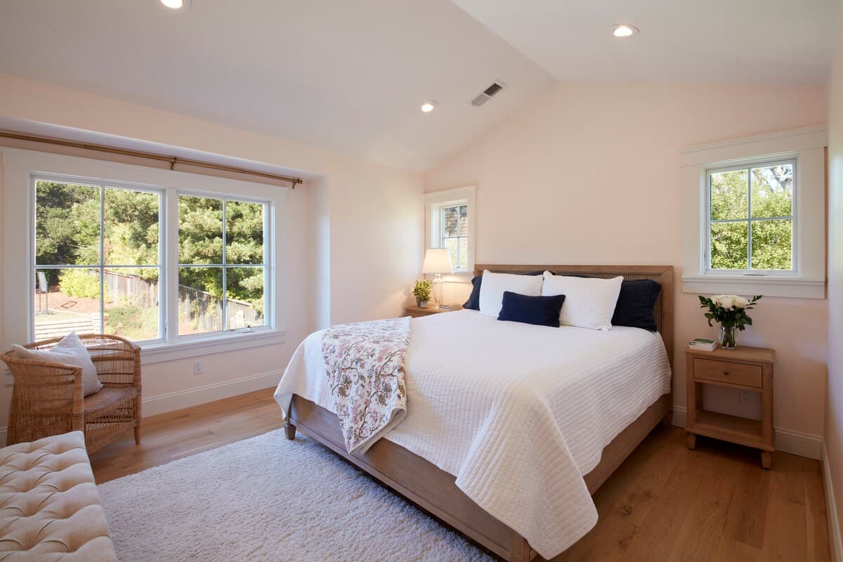 Mill Valley Villa with Olympic Pool & Gym - Photo 4