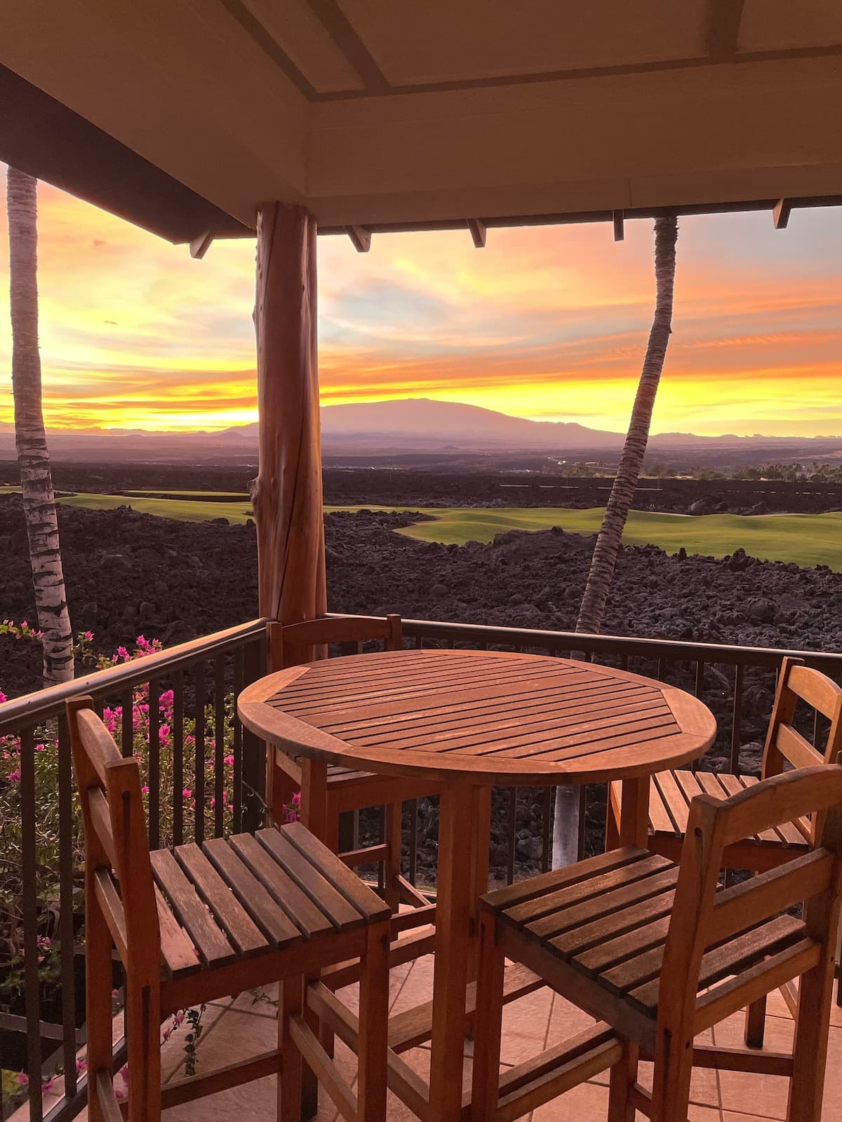 Villa in Waimea · ★5.0 · 3 bedrooms · 4 beds · 3 baths - Photo 1