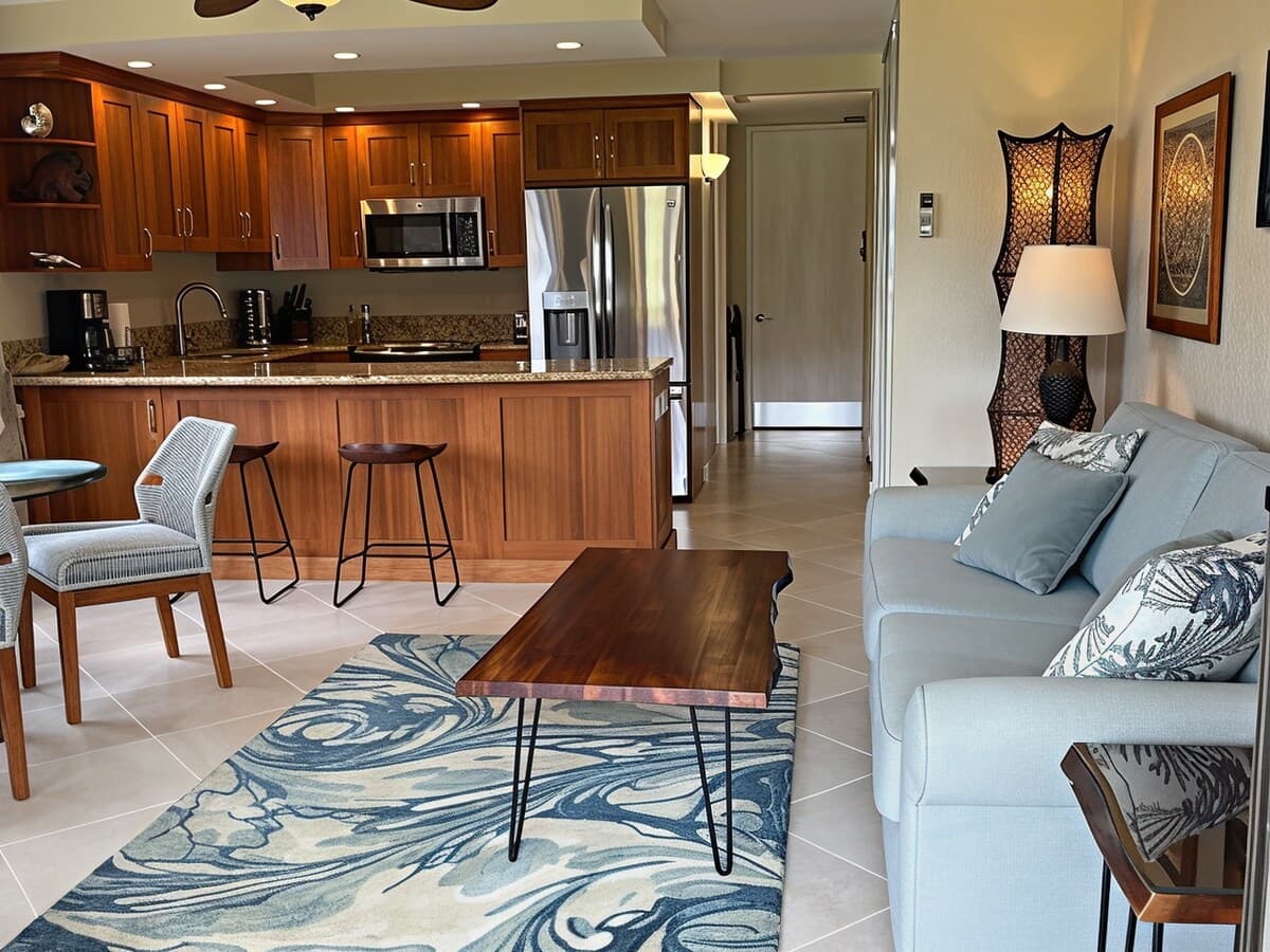 Condo in Lahaina · ★4.94 · 1 bedroom · 1 bed · 1 bath - Photo 3