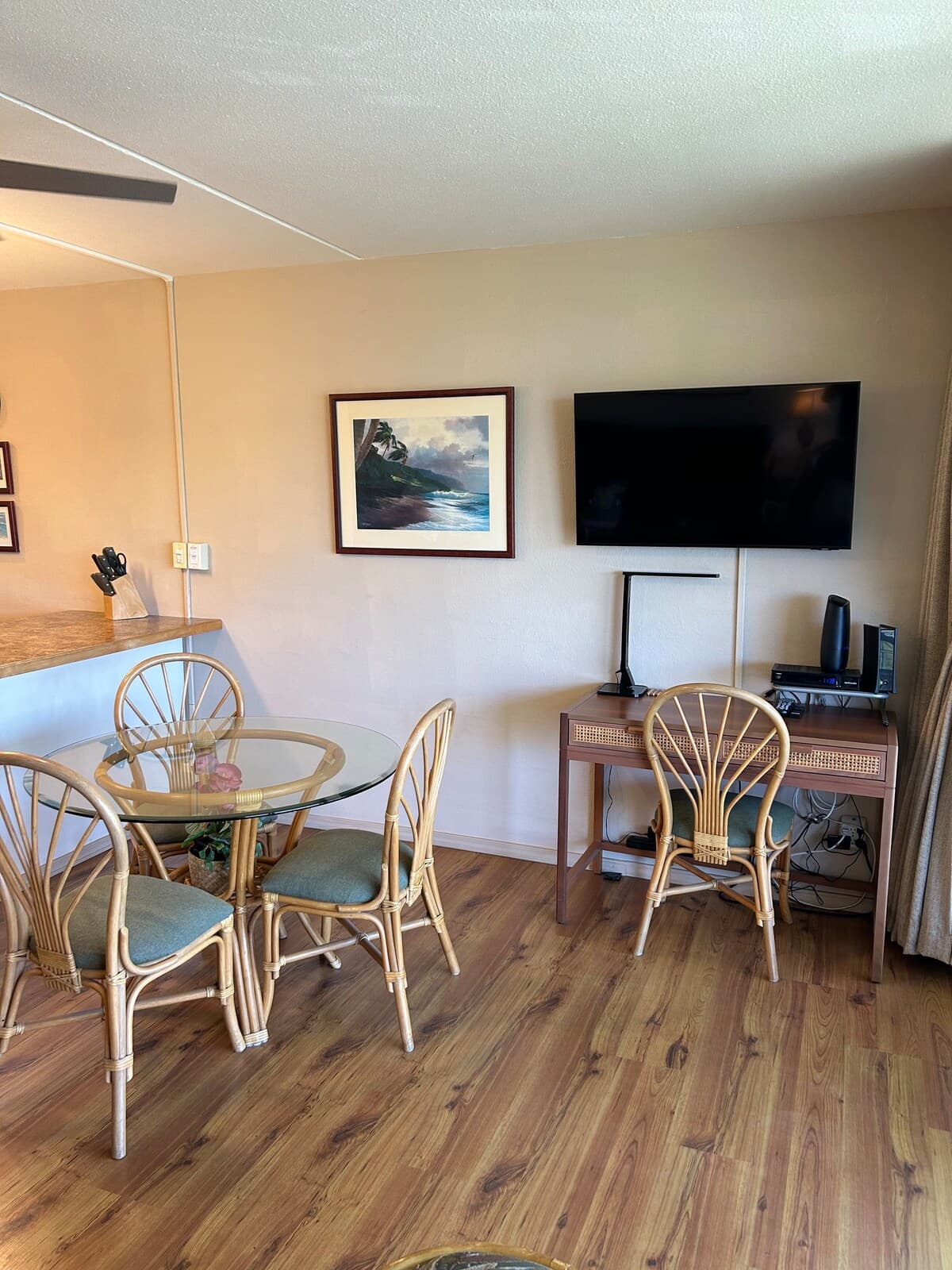 Condo in Kihei · ★4.91 · 1 bedroom · 2 beds · 1 private bath - Photo 2