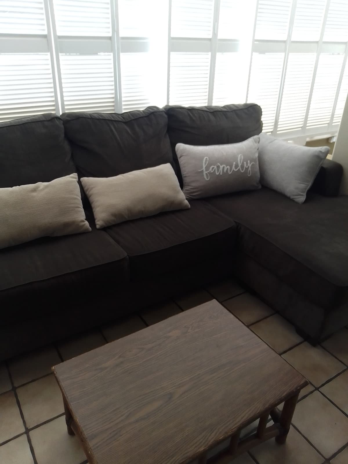 Condo in Honolulu · ★4.85 · 2 bedrooms · 3 beds · 1 private bath - Photo 2