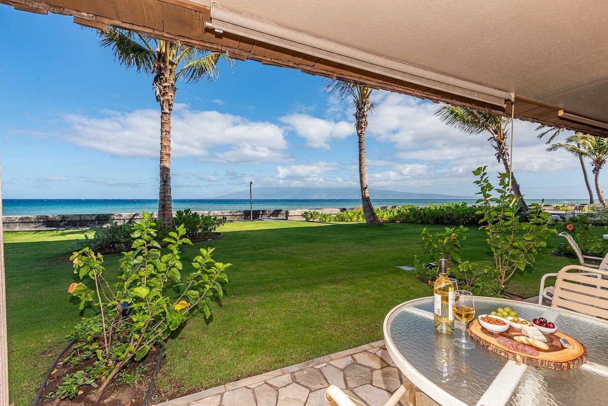 Condo in Lahaina · ★4.81 · 1 bedroom · 1 bed · 1 private bath - Photo 2